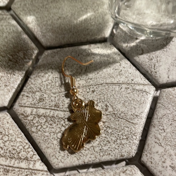 Dangling Cow Earrings - Picture 3 of 3